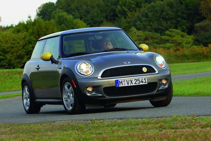 Illustration for article titled MINI E Electric Mini Re-Revealed, Now With Technical Images